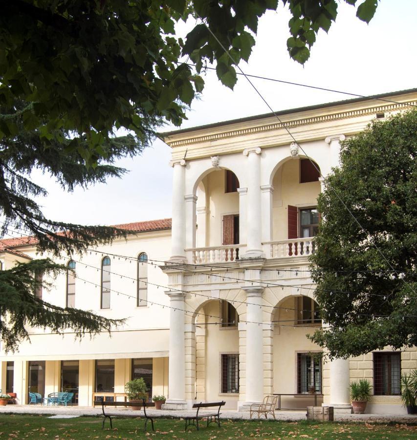 Guest House Villa Angaran San Giuseppe Бассано-дель-Граппа Экстерьер фото